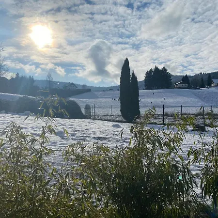 Au Cours D'eau Apartament